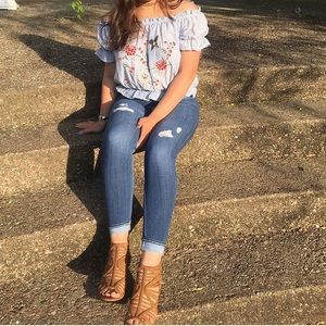 Pretty floral off shoulder top